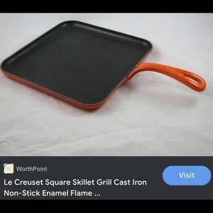 ISO Le Creuset Enameled Cast Iron Square Skillet Griddle
